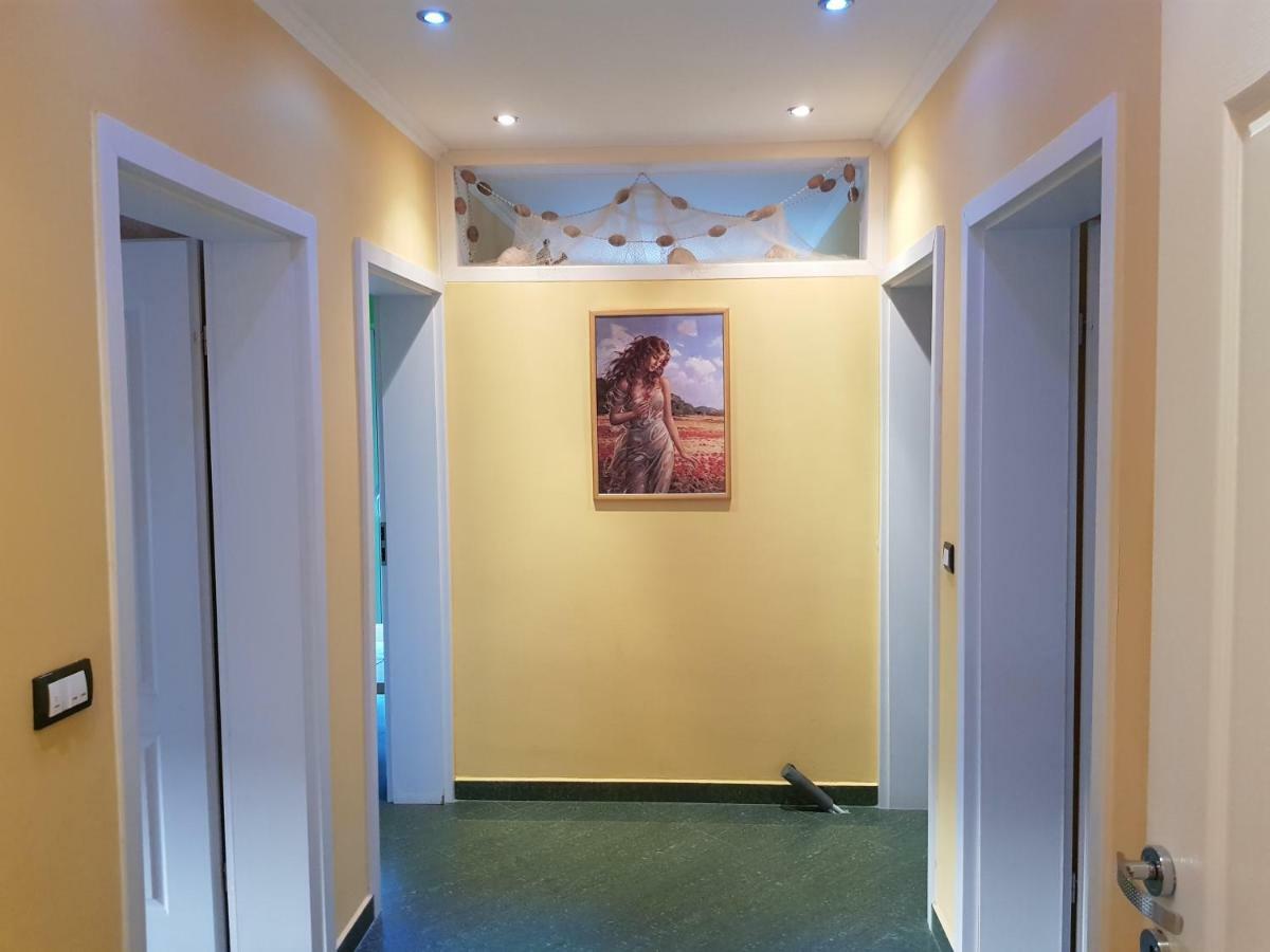 Apartments Sandra Tivat Exterior foto