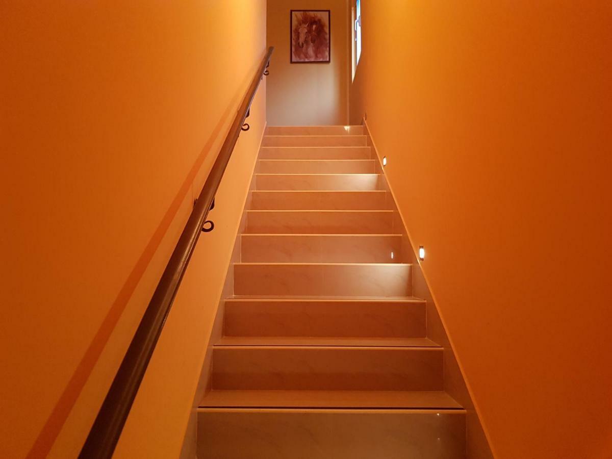 Apartments Sandra Tivat Exterior foto